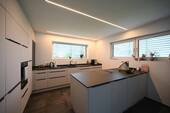 EBK mit viel Platz - 