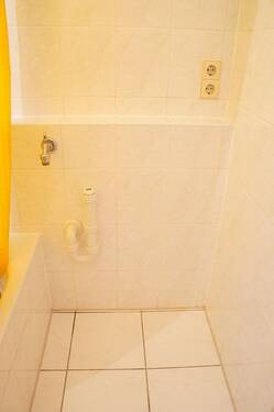 Waschmaschinenanschluß im Bad - 