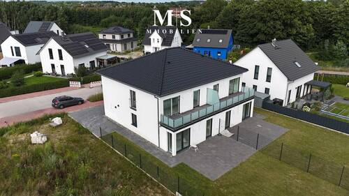 Hausansicht Drohne - 