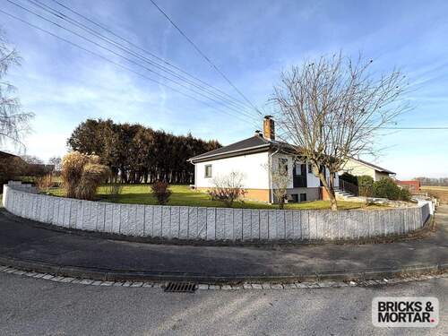 Außen Bild 2 - Bungalow mit 109,40 m&sup2; in Dinkelscherben zum Kaufen