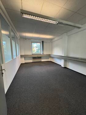 Büro 1-04 - 