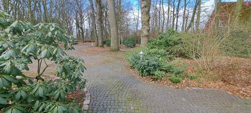 Grundstück Parkflächen - 