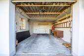 Garage - 