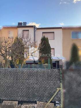 Hinteransicht - 4 Zimmer Reihenmittelhaus zum Kaufen in Frohburg