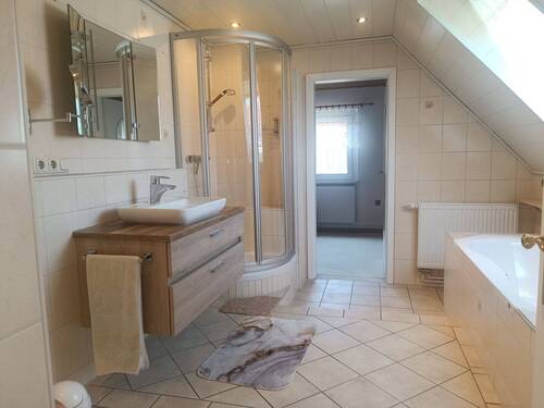 Badezimmer OG - 