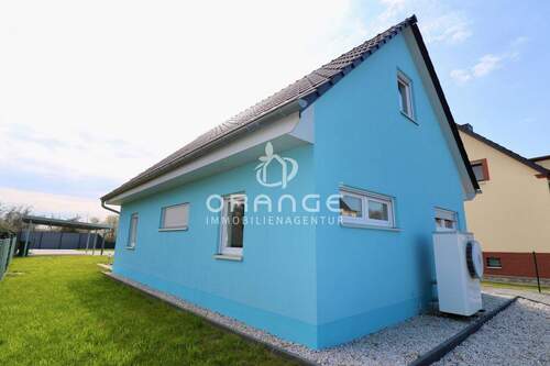 Hausansicht - 3 Zimmer Einfamilienhaus in Zwenkau / Zitzschen