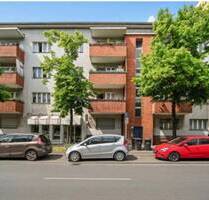 Frisch komplett renovierte Wohnung, voll ausgestattet mit hochwertigen Maßmöbeln -Provisionfrei - Berlin Reinickendorf