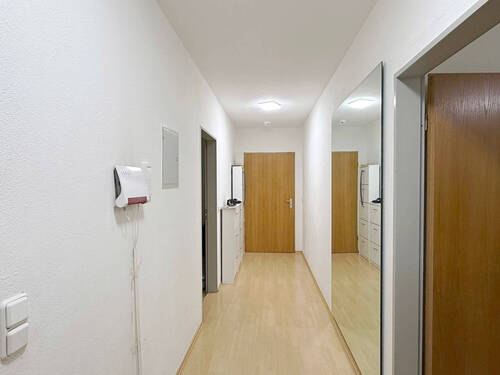 Flur - 3 Zimmer Etagenwohnung in Kumhausen