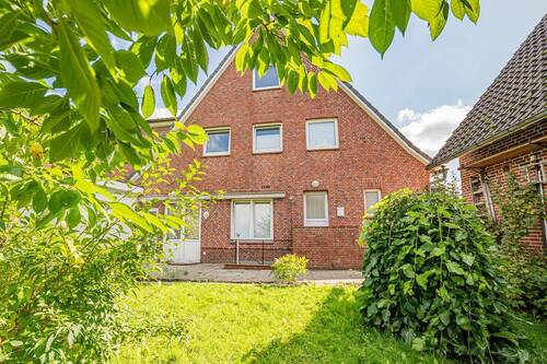 Hinteransicht - Mehrfamilienhaus, Wohnhaus mit 433,00 m² in Drochtersen zum Kaufen