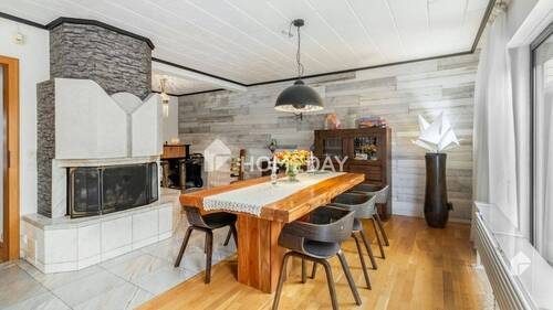EG Wohnzimmer 2 - EFH mit japanischem Garten, Whirlpool, Sauna und Billardtisch