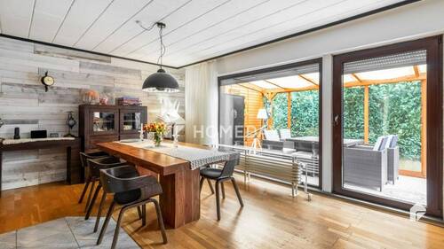 EG Wohnzimmer 1 - 6 Zimmer Einfamilienhaus in Friedrichsdorf