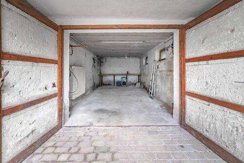 Garage - 