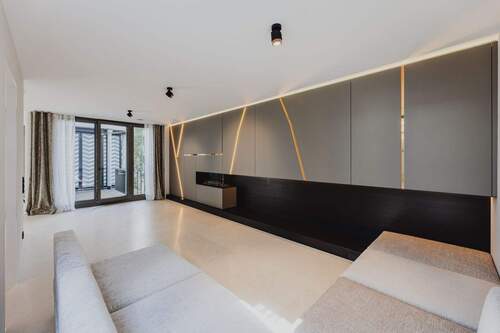 Wohnbereich - Etagenwohnung mit 172,00 m² in München zum Kaufen