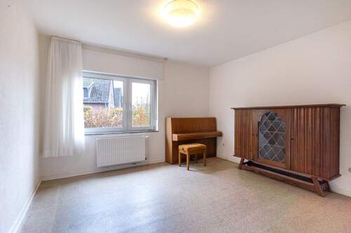 Schlafzimmer EG - 