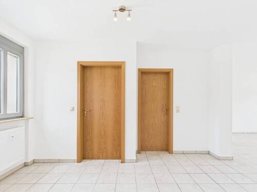 Flur - Etagenwohnung mit 45,00 m&sup2; in Hirschaid zum Kaufen