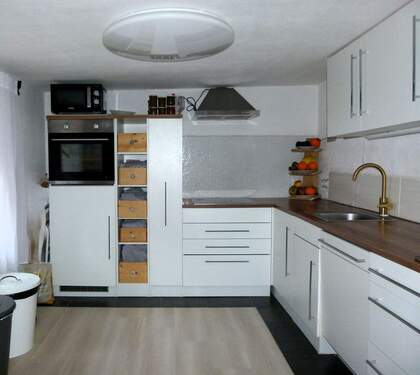 Küche Vorderhaus - 1 Zimmer Mehrfamilienhaus, Wohnhaus in Eppingen