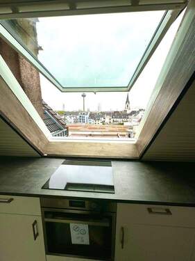 Bild 2 - 3 Zimmer Etagenwohnung zur Miete in Köln