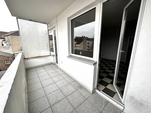 Balkon - 4 Zimmer Etagenwohnung zur Miete in Gelsenkirchen