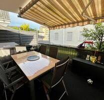 gepflegte 3-Zi.-Wohnung mit Balkon und Einbauküche in hervorragender Wohnlage - Gochsheim
