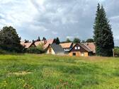 Blick vom Garten - Mehrfamilienhaus, Wohnhaus mit 100,00 m² in Jonsdorf zum Kaufen