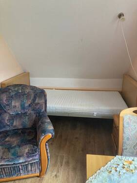 Zimmer 2 - 