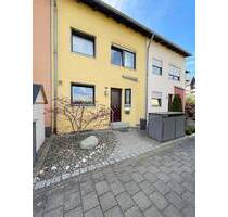 Reihenmittelhaus, Loggia, Garten und Garage - Bamberg