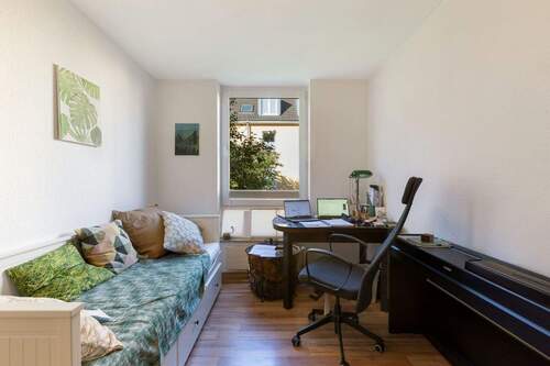 Arbeitszimmer - 
