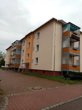 Gabelsberger Straße 22a/b - Zentral gelegene 2-Raum-Wohnung mit Balkon sucht Mieter