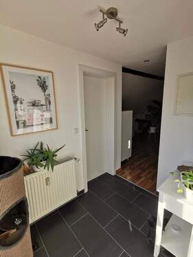 Eingang - Etagenwohnung mit 70,00 m&sup2; in Mainz zur Miete