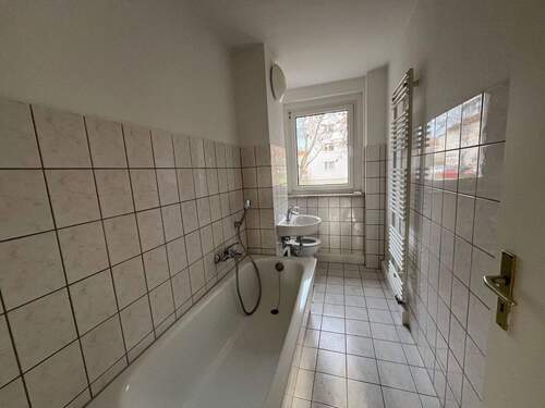 3.jpg - Etagenwohnung mit 56,70 m&sup2; in Zwickau zur Miete