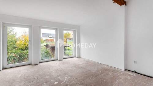 1. OG Schlafzimmer 1 - 