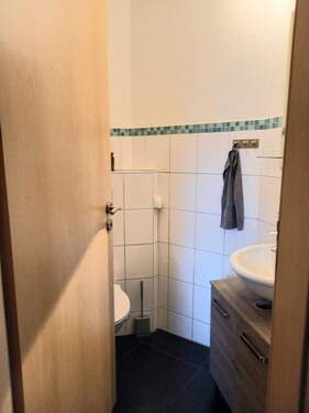 EG: Gäste WC - 