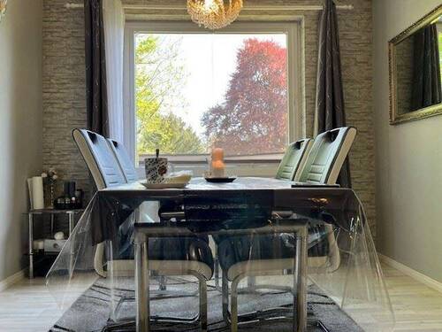 Helles Esszimmer - 