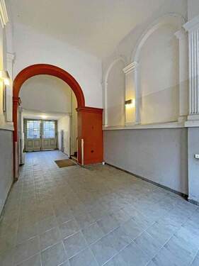Foyer - 