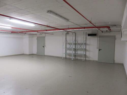 Ansicht Lagerfläche - Halle in Amberg