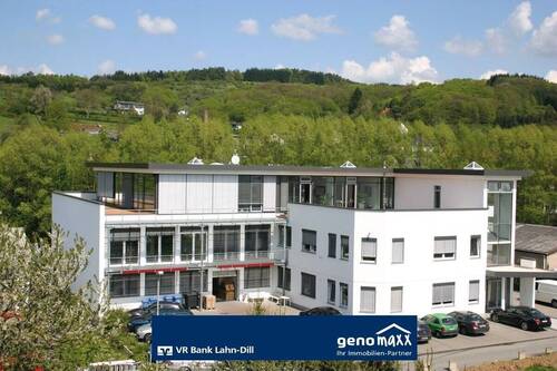 Bild 1 - Mittenaar: Großzügige Büro-, Produktions- und Lagerflächen mit flexibler Aufteilung