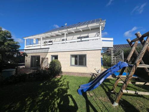 Hausansicht - Mehrfamilienhaus, Wohnhaus in Allenfeld