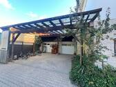 Doppel-Carport mit zwei Garagen - 
