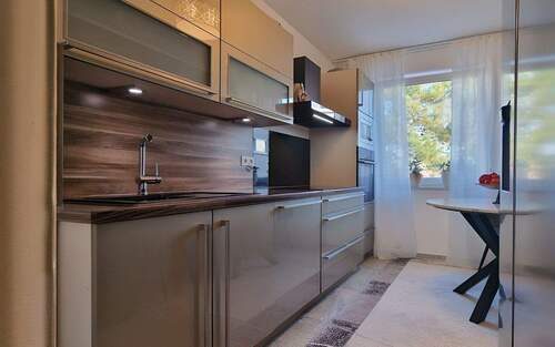 Küche - 4 Zimmer Etagenwohnung in Ludwigshafen