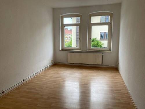 Zimmer 2.jpeg - 2 Zimmer Etagenwohnung zur Miete in Hildesheim