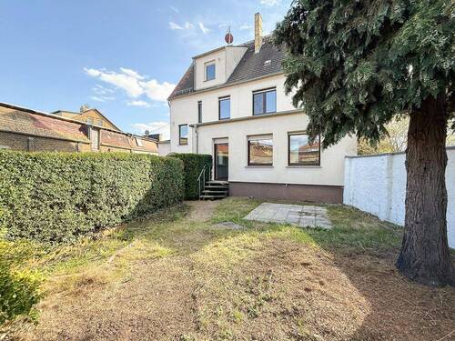 Terrasse und Gartenanteil EG - 