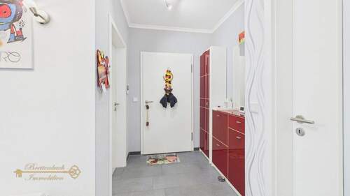 Eingangsbereich - 4 Zimmer Etagenwohnung in Geestland