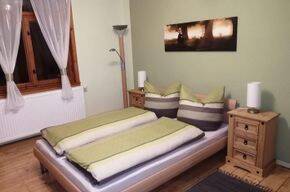 Schlafzimmer 1 - 