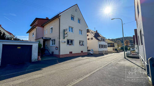 Straßenansicht - Einfamilienhaus zum Kaufen in Lemberg