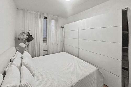 Schlafzimmer EG - 6 Zimmer Einfamilienhaus in Bremen