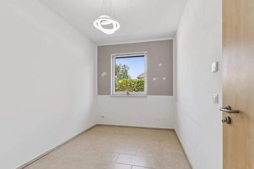 Arbeitzimmer - 4 Zimmer Bungalow in Berlin