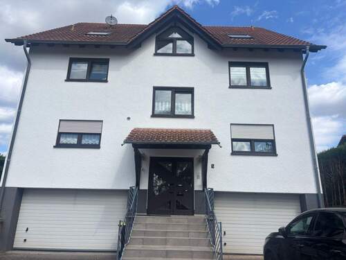 Außenansicht - Wohnung zur Miete - 850,00&nbsp;EUR Kaltmiete, ca.&nbsp; 115,00&nbsp;m&sup2;&nbsp;Wohnfl&auml;che