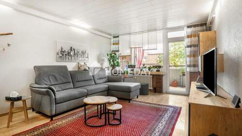 Wohnzimmer 1 - 4 Zimmer Etagenwohnung zum Kaufen in Werne