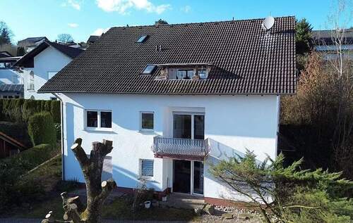 Straßenansicht - 1 Zimmer Mehrfamilienhaus, Wohnhaus zum Kaufen in Bad Soden-Salmünster