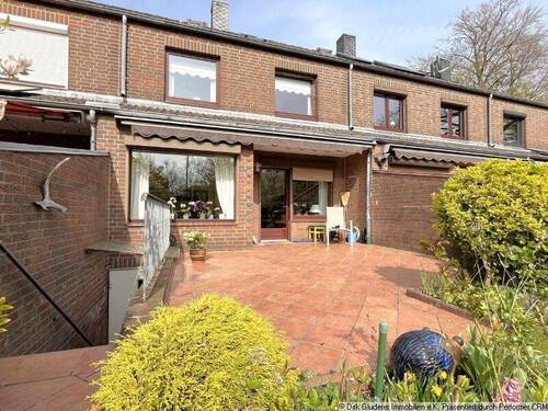 Terrasse - Perfekt für die Familie mit Vollkeller, Studio und Garage